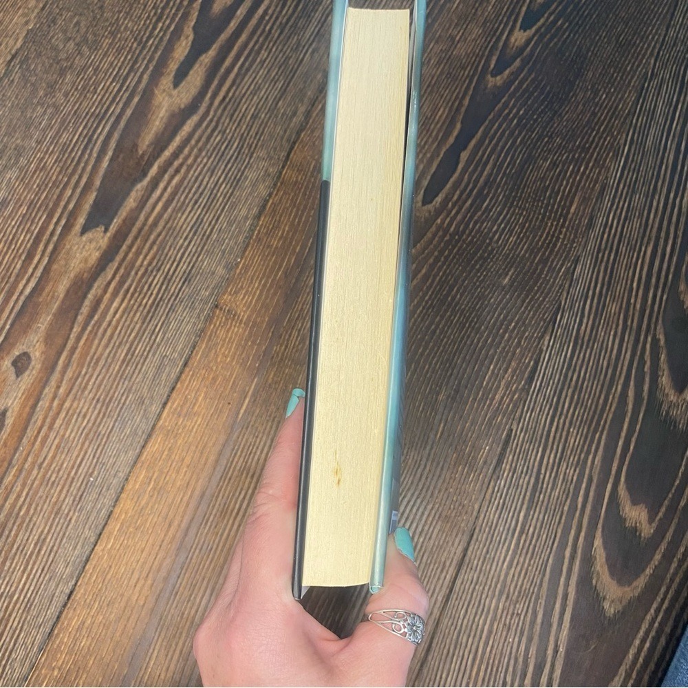 Help for the Haunted Book by John Searles - Picture 5 of 7